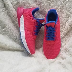 Adidas Falcon Elite 5 xj 5.5 Y or 7 Women's